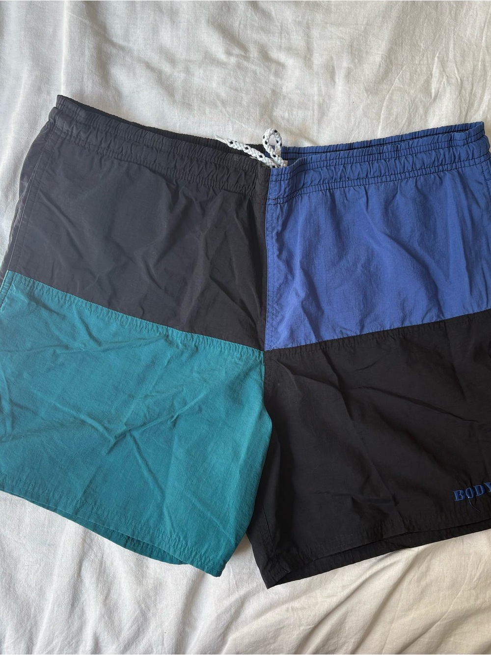 Vintage Body Glove Men's Colorblock Swim/Board Shorts in Teal, Blue & Black